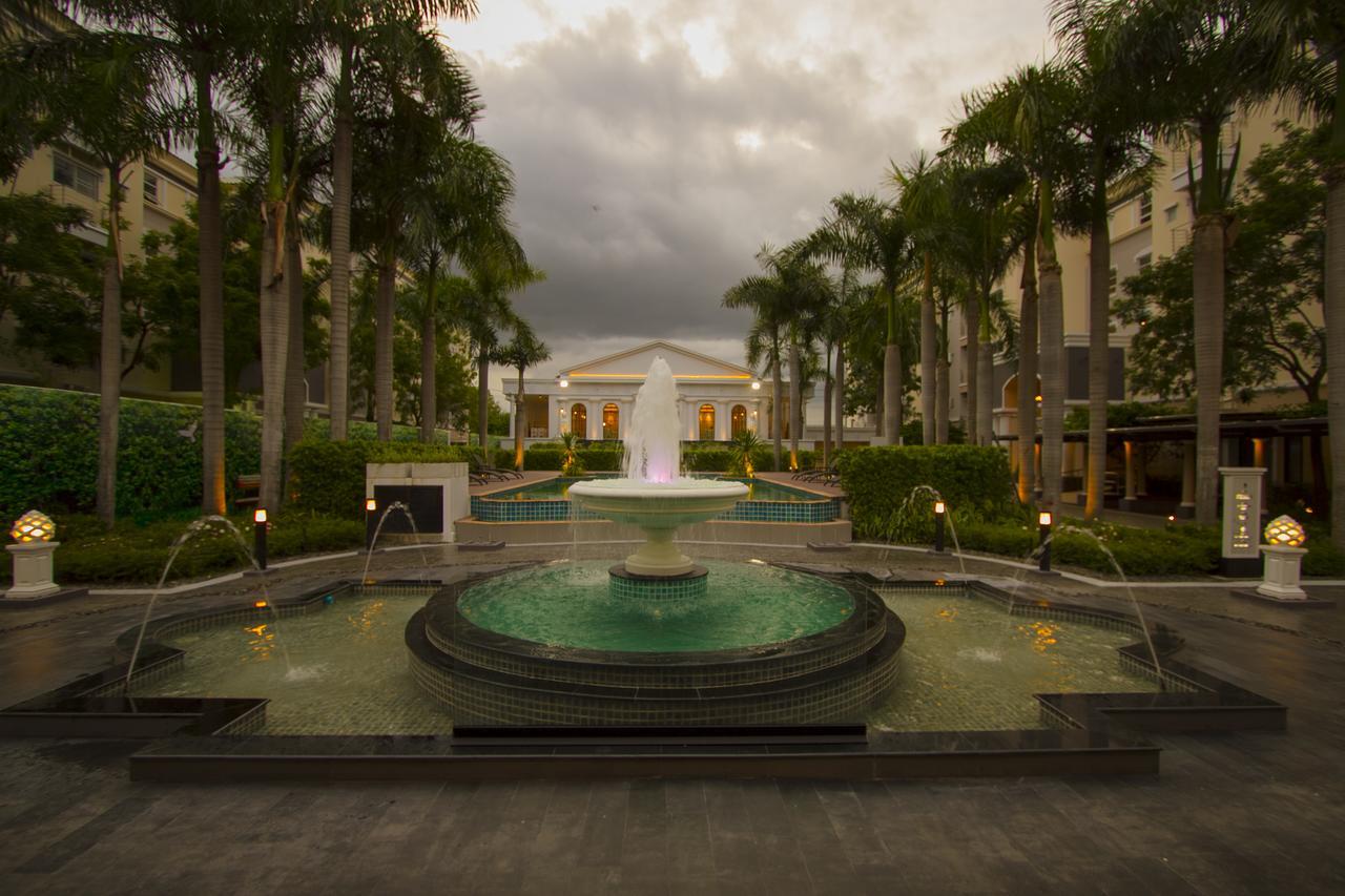 The Green View Hotel Ban Khlong Sanam Phli Buitenkant foto