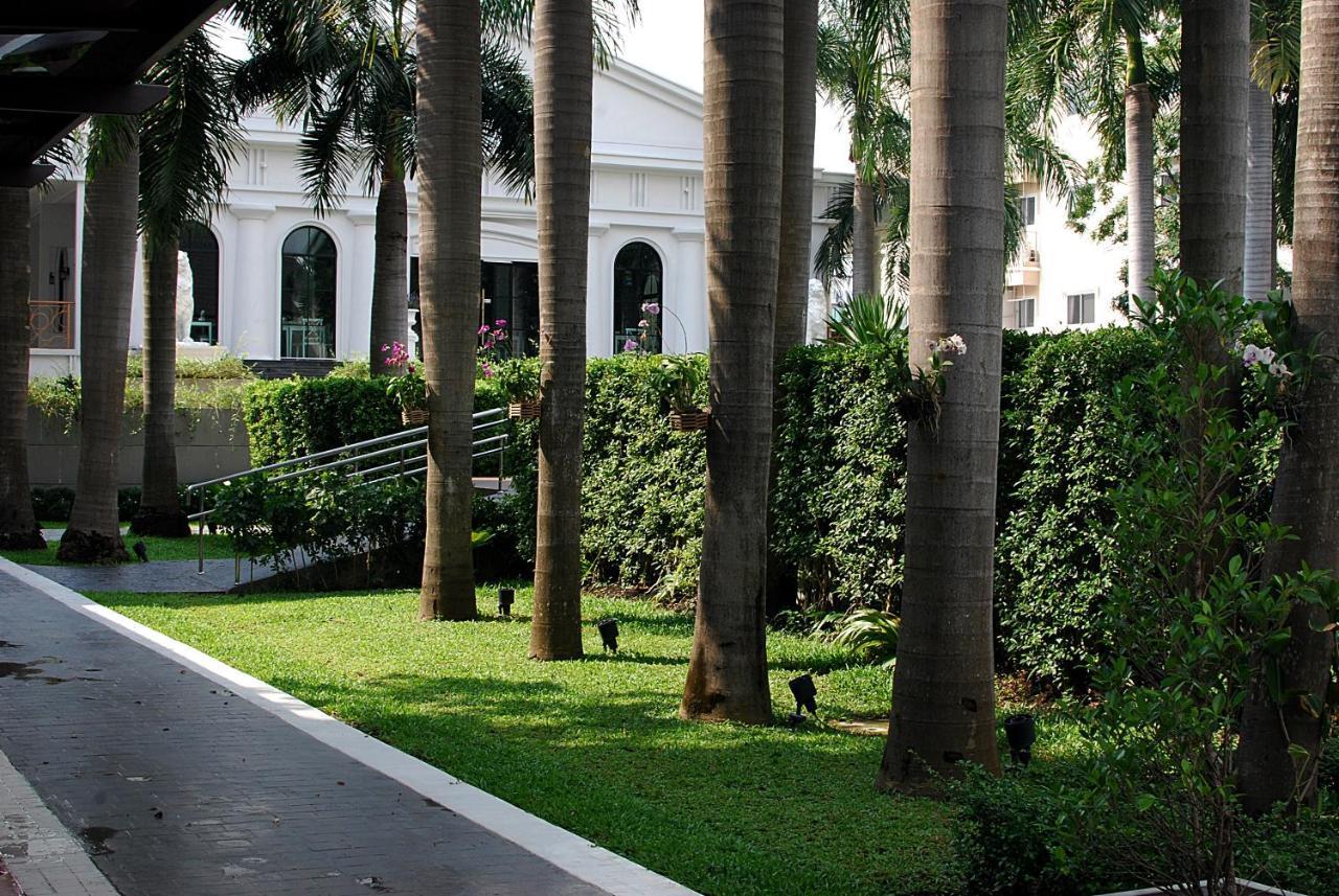 The Green View Hotel Ban Khlong Sanam Phli Buitenkant foto